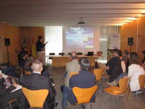 Presentaci�n de la empresa M-hunter por Alejandro Cabedo. Pincha para ampliar