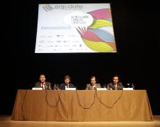Mesa presidencial del Acto de Apertura de "Enr�date 2013"