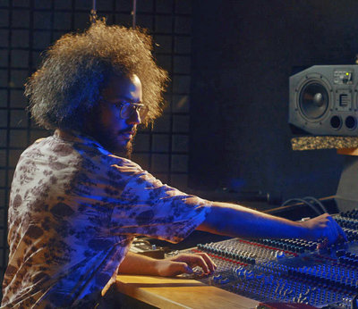mpc estudio | productor musical | estudio de grabaci�n Barcelona, Avinguda Fabregada, L'Hospitalet de Llobregat, Espa�a