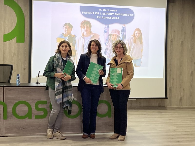 Representants centros IX Certamen Fomento Esp�ritu Emprendedor Almassora