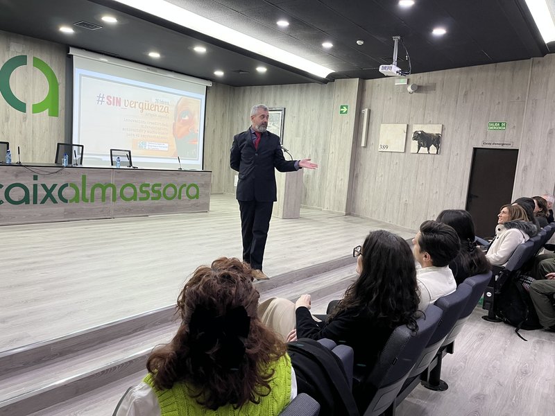 Sergio Ayala en el IX Certamen Fomento Esp�ritu Emprendedor Almassora