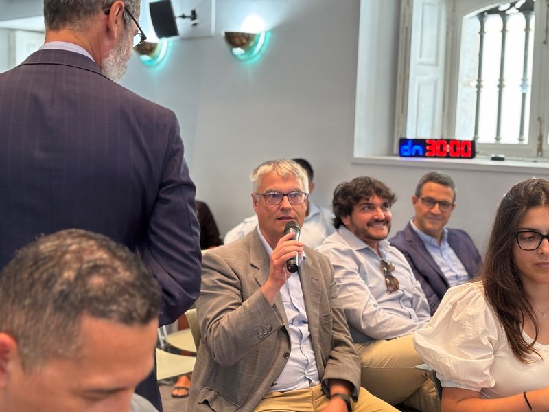 SOMMOS connecta
