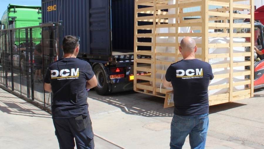 M�quina envi�ndose a Dubai[;;;][;;;]Machine being shipped to Dubai