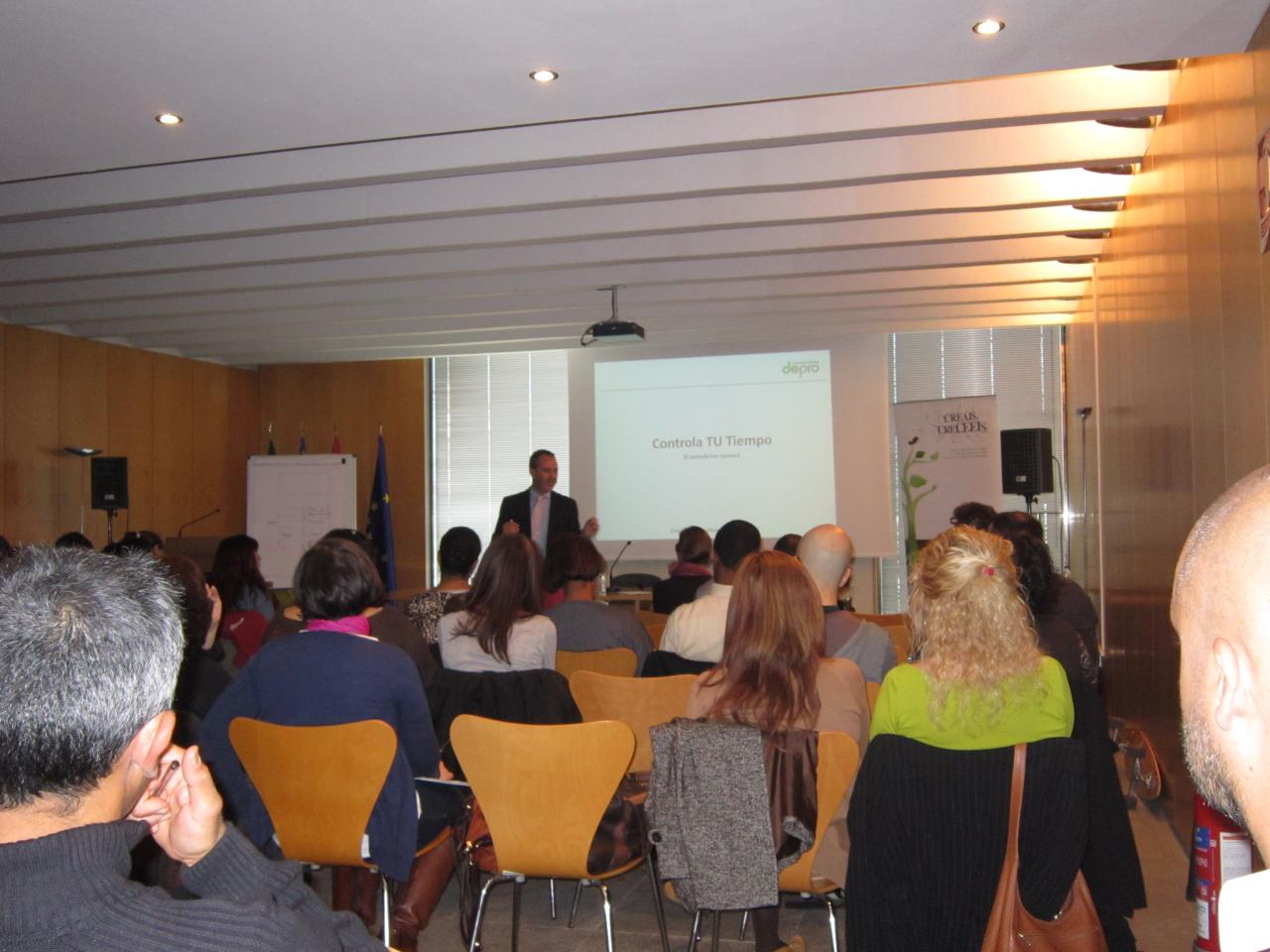 El ponente Javier Arnal, durante la jornada de productividad