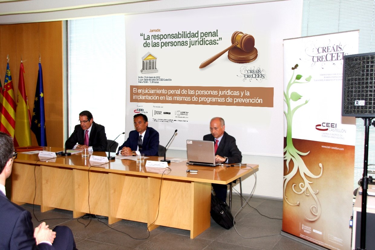 D. Diego Basco, D. Carlos Domínguez y D. Vicente Magro